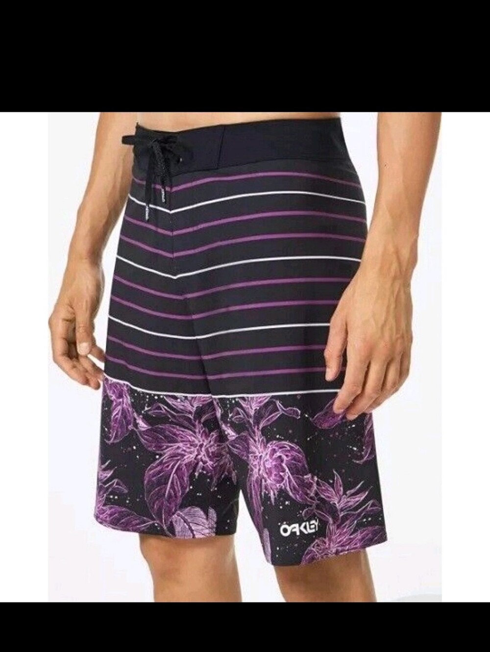 Oakley Men’s Black & Purple Floral Stripe Swim Trunks Size 34